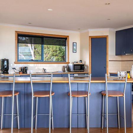 Waterline Holiday Home Coles Bay Εξωτερικό φωτογραφία