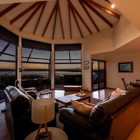 Waterline Holiday Home Coles Bay Εξωτερικό φωτογραφία