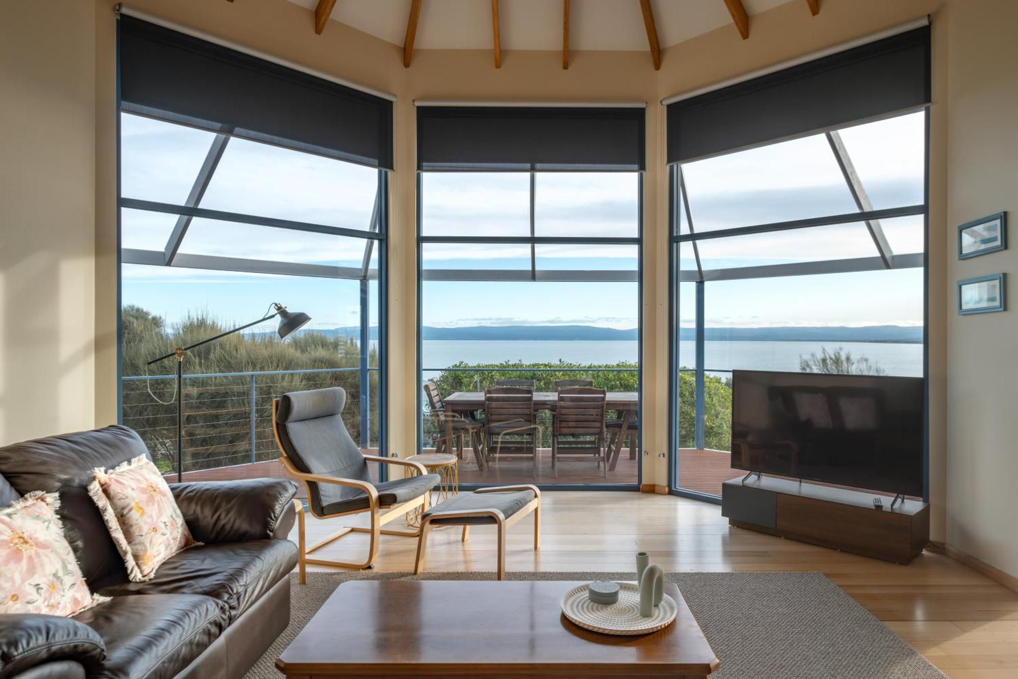 Waterline Holiday Home Coles Bay Εξωτερικό φωτογραφία