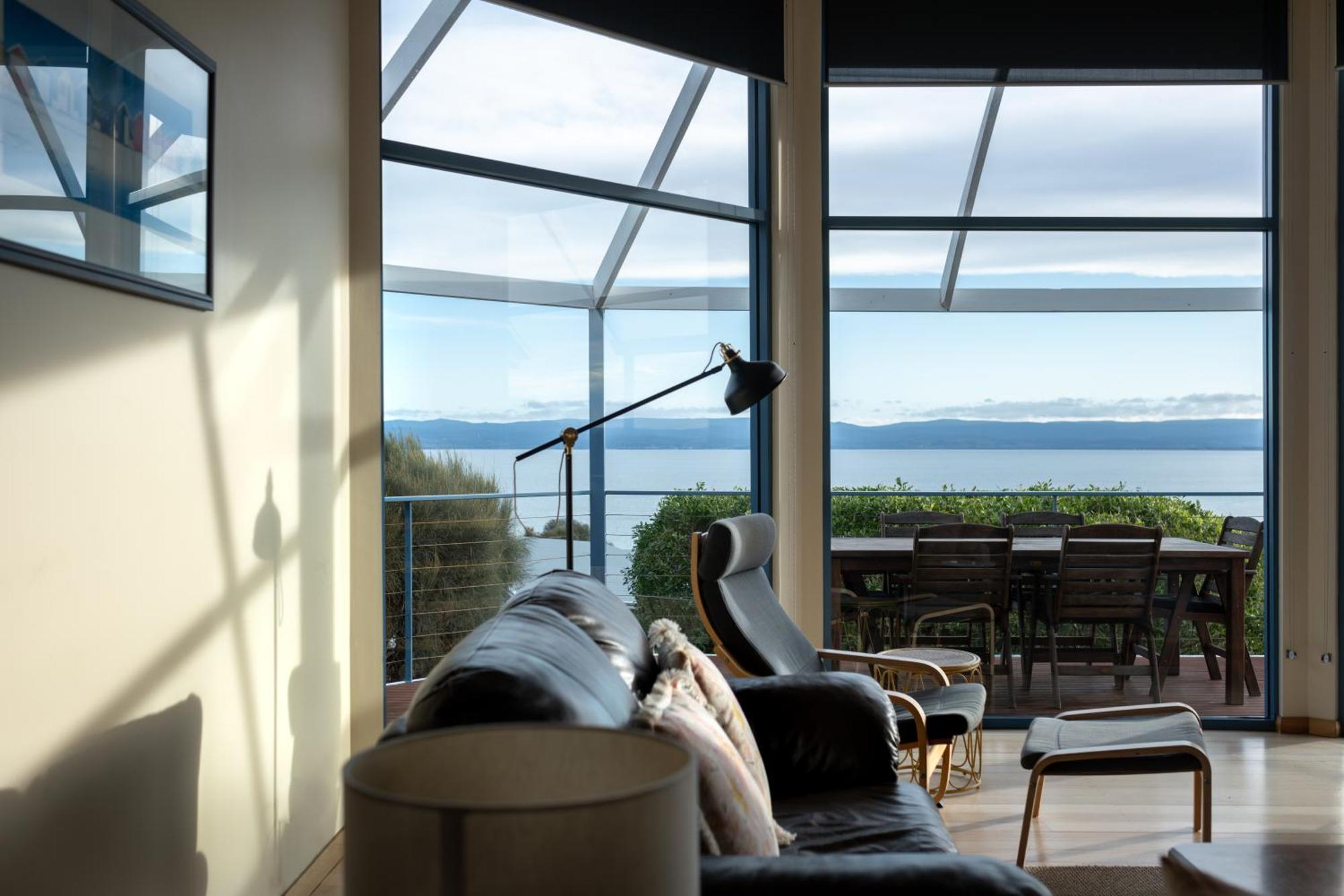 Waterline Holiday Home Coles Bay Εξωτερικό φωτογραφία